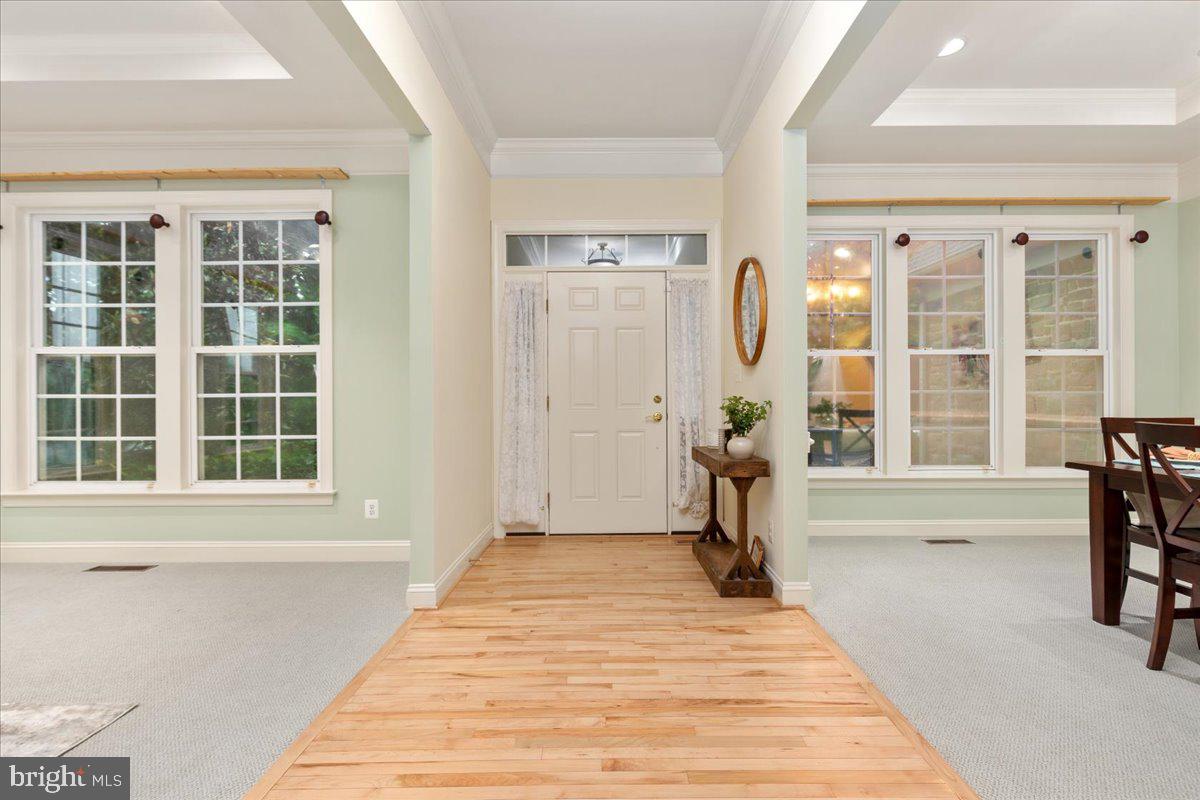 VINT HILL - Residential
