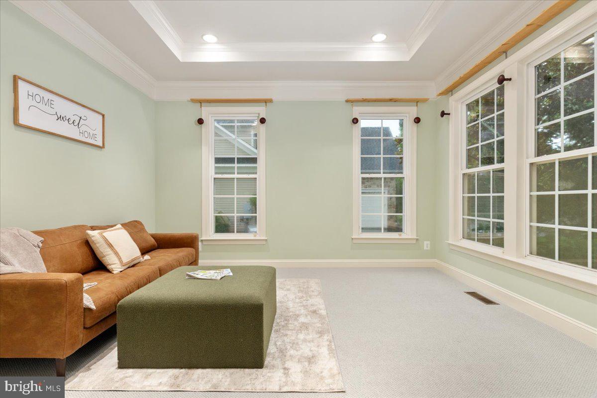 VINT HILL - Residential