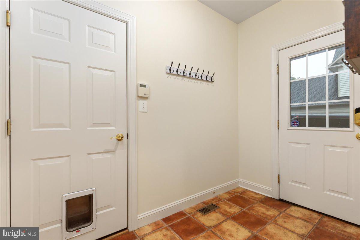 VINT HILL - Residential