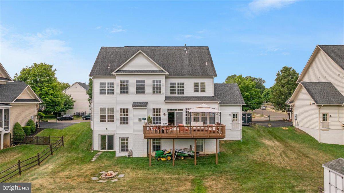 VINT HILL - Residential