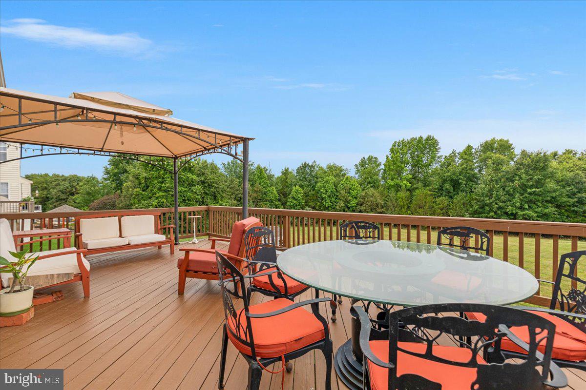 VINT HILL - Residential