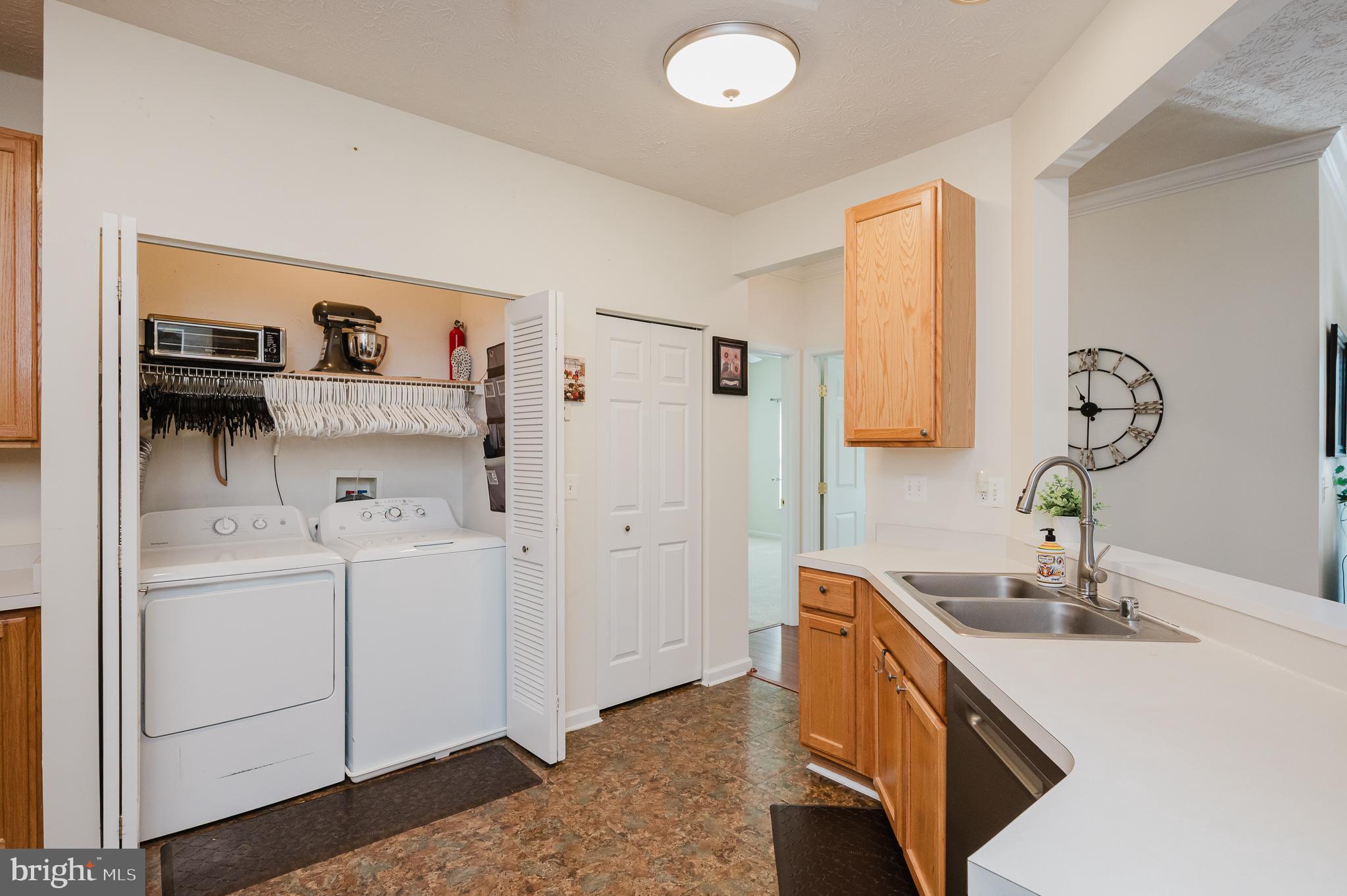 WHITE MARSH - Residential