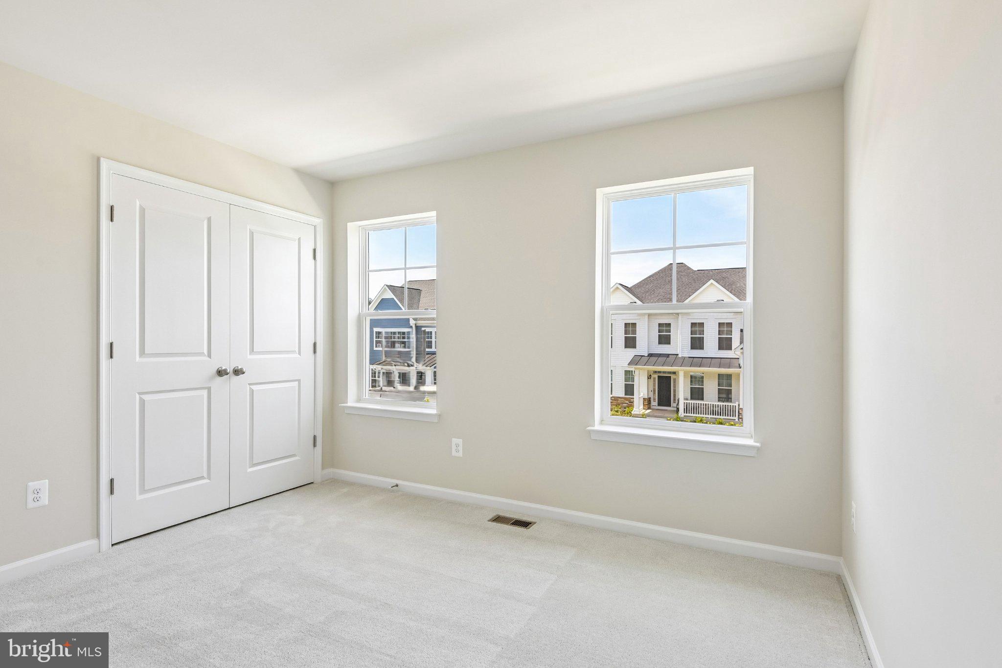 BRUNSWICK CROSSING - Residential