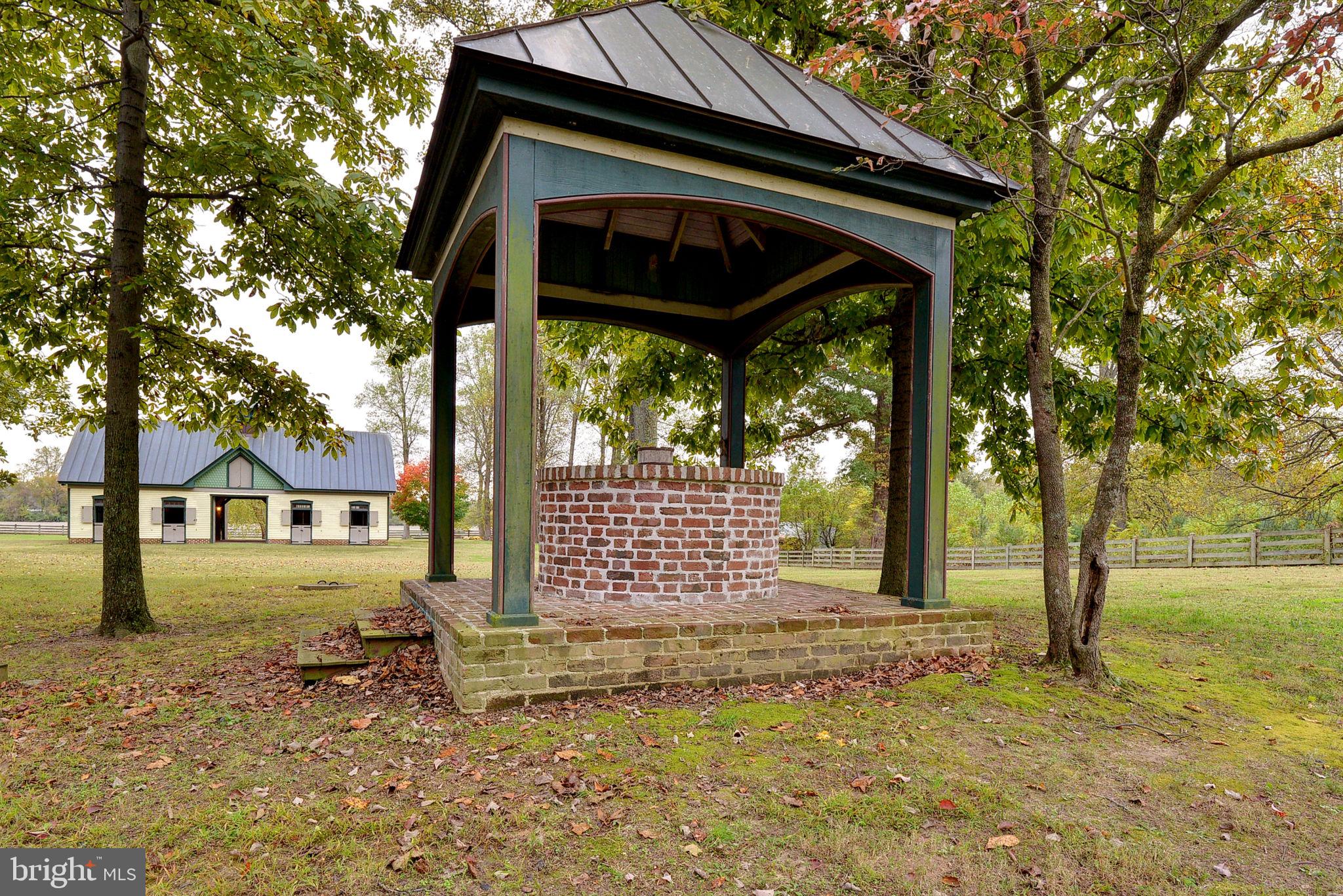 HAGUE - Residential