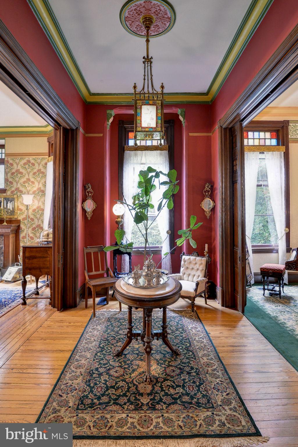 HAGUE - Residential