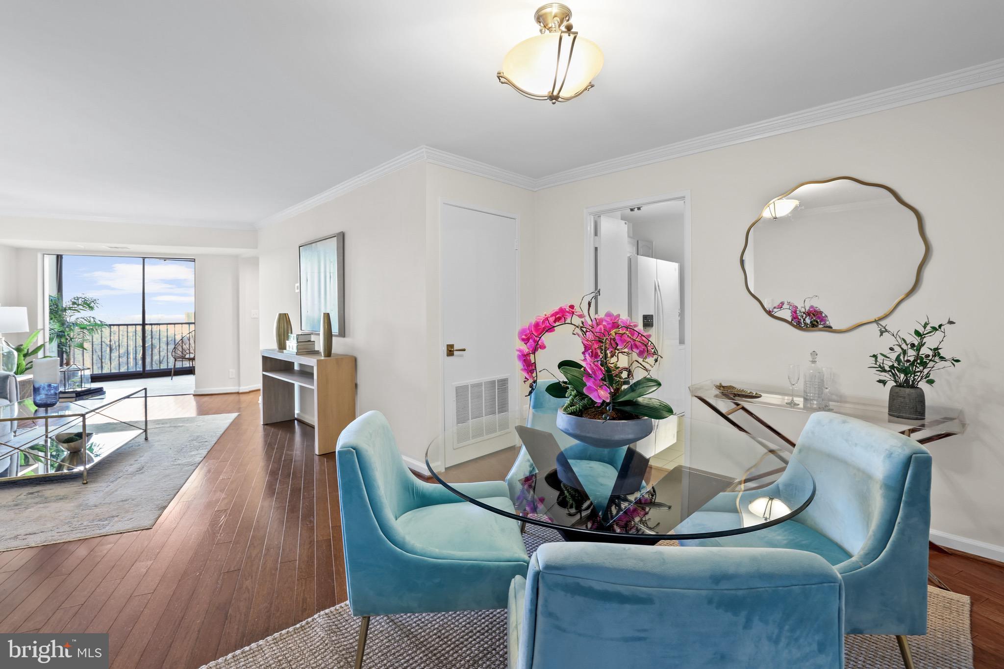 MONTEBELLO - Residential