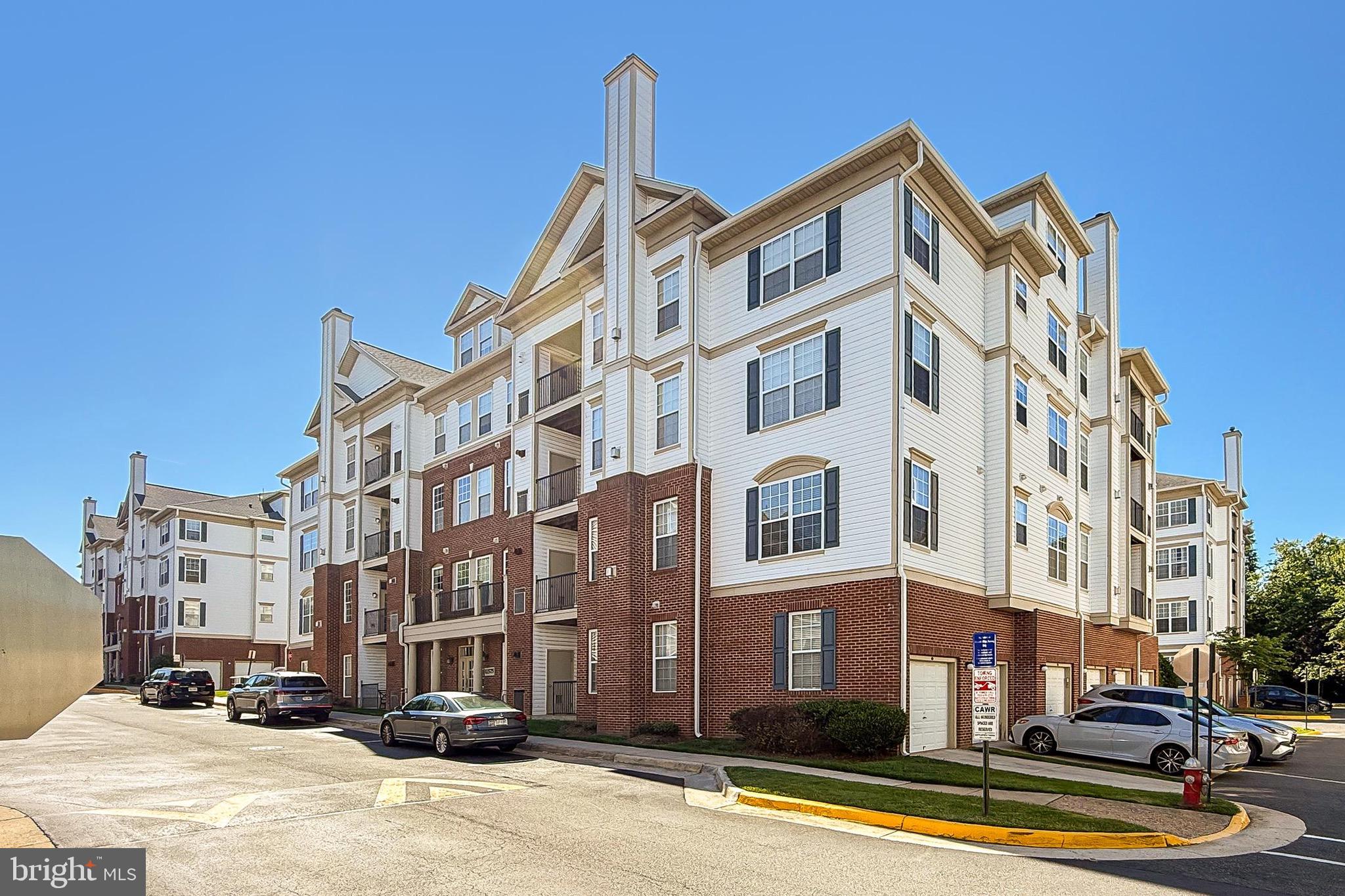 COURTS AT WESCOTT RIDGE - Residential