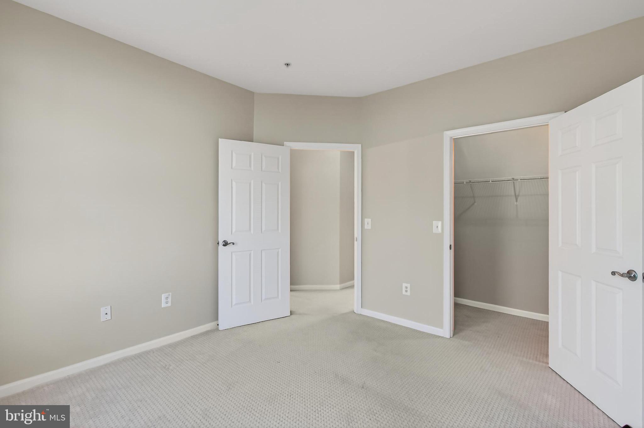 COURTS AT WESCOTT RIDGE - Residential