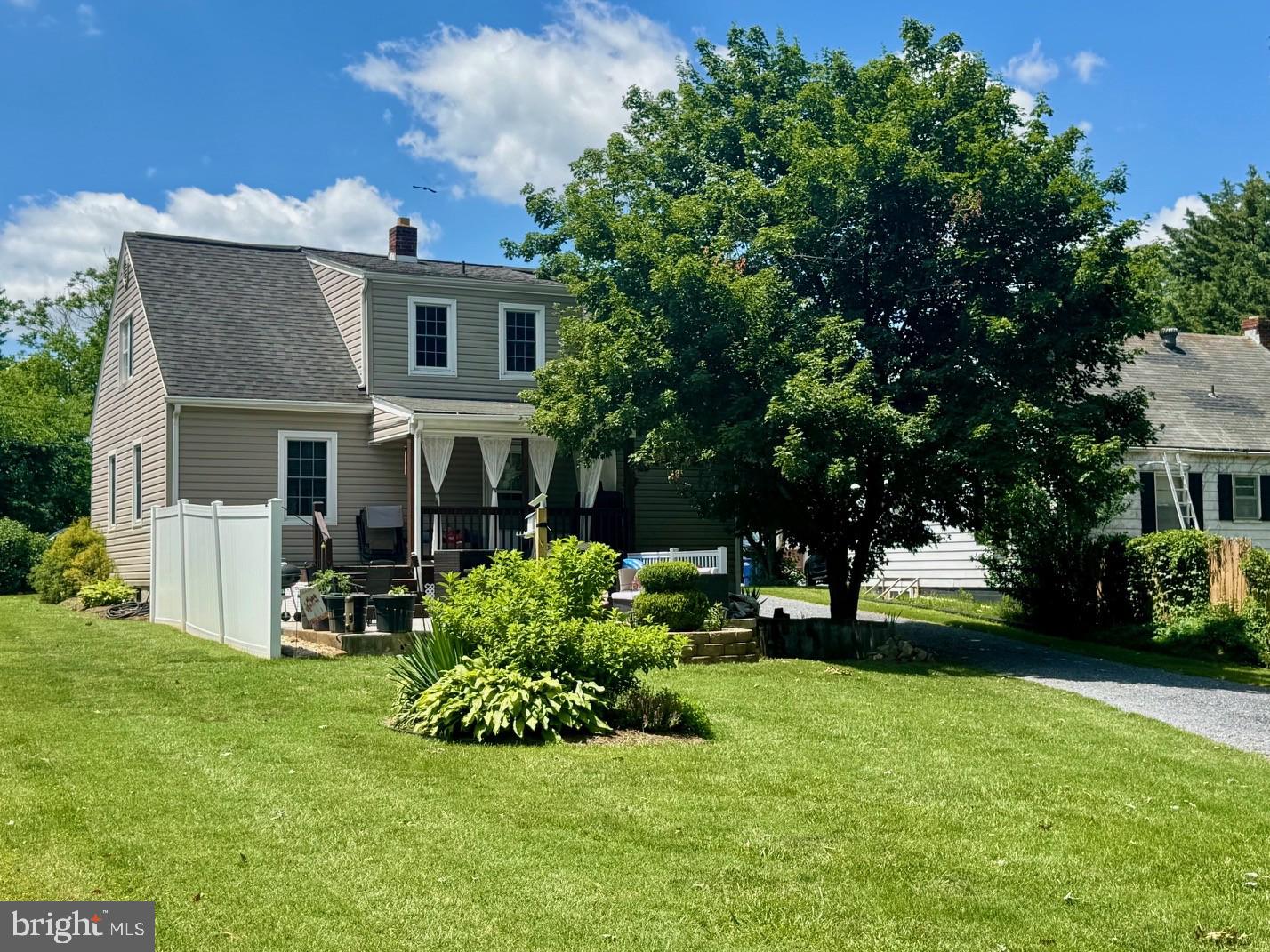 LANTZ HOOVER - Residential