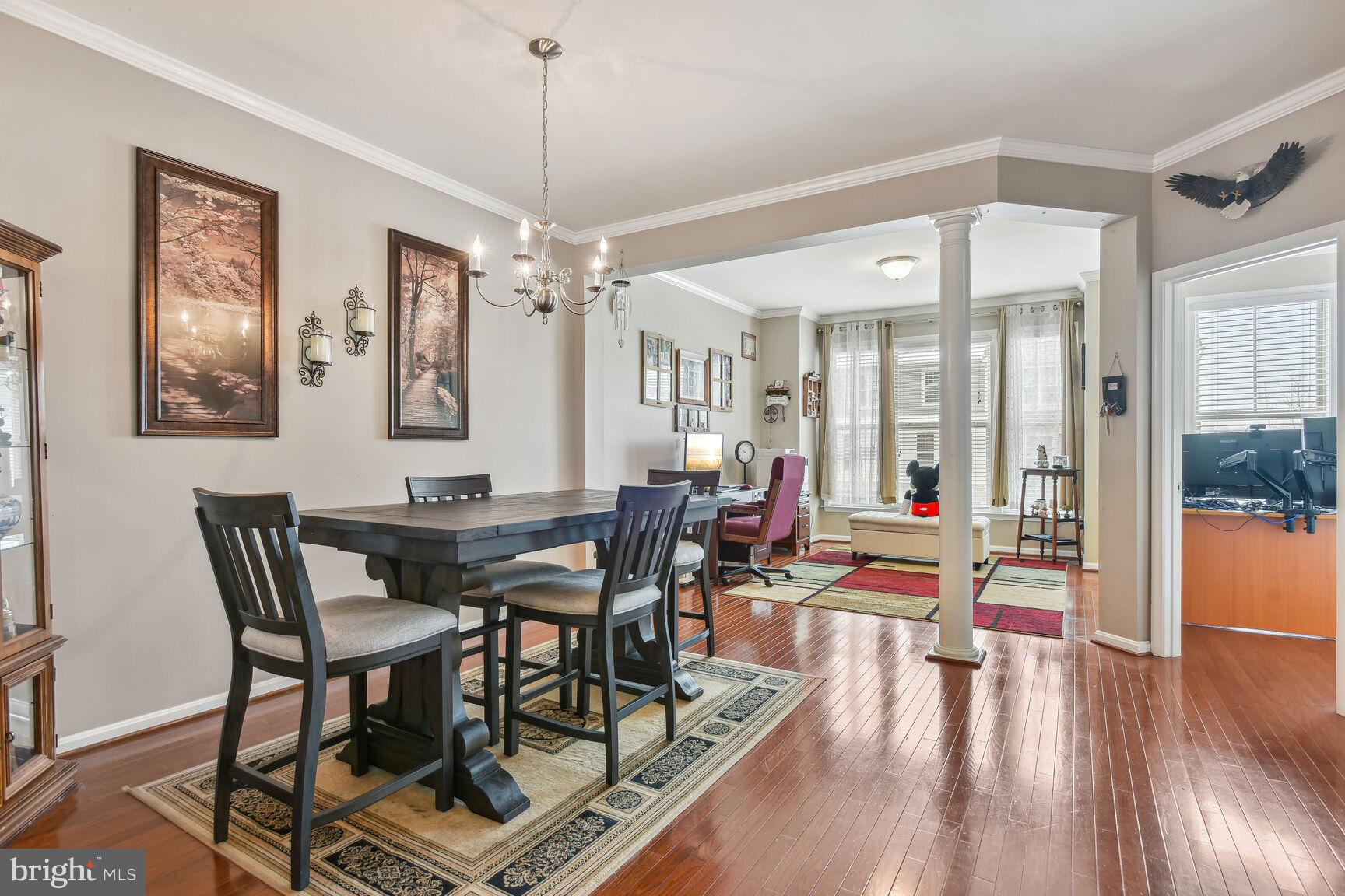 ALEXANDERS CHASE - Residential
