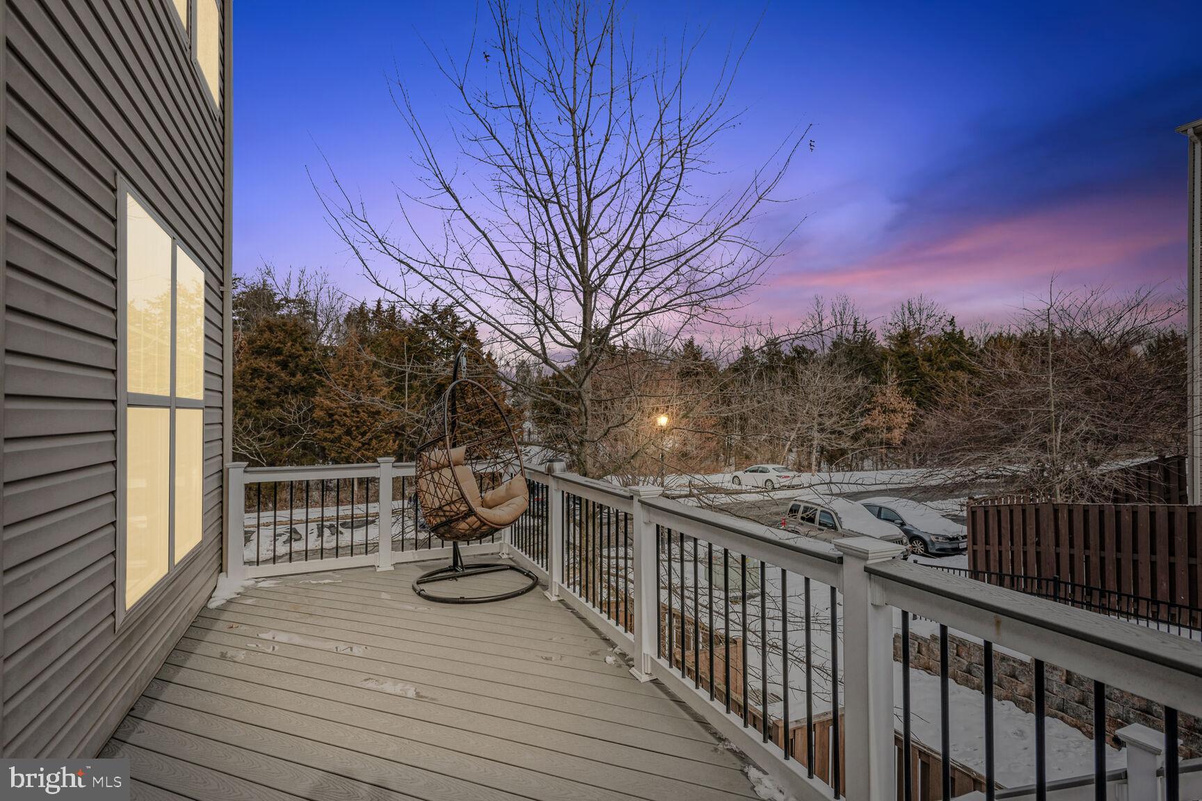 ALEXANDERS CHASE - Residential