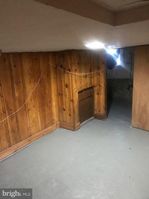 OLIVER - Residential Lease