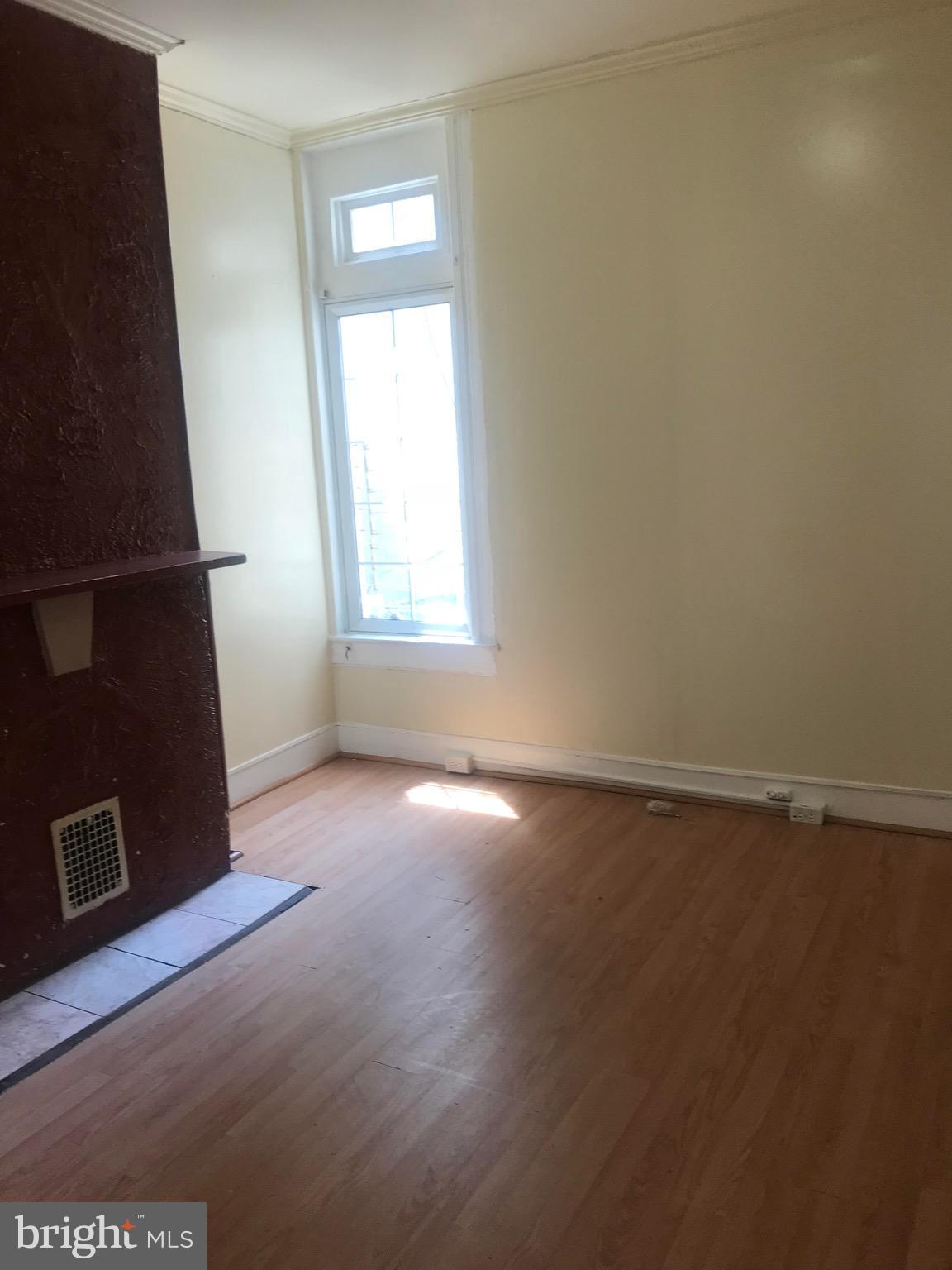 OLIVER - Residential Lease