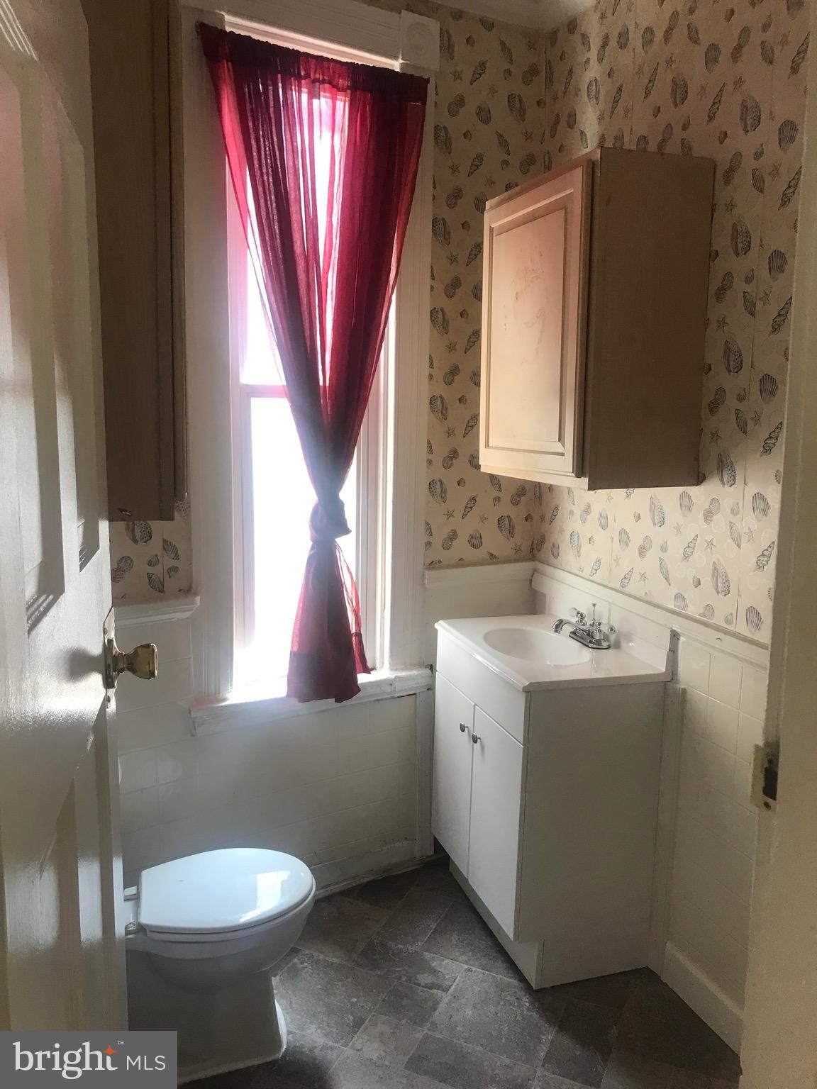 OLIVER - Residential Lease