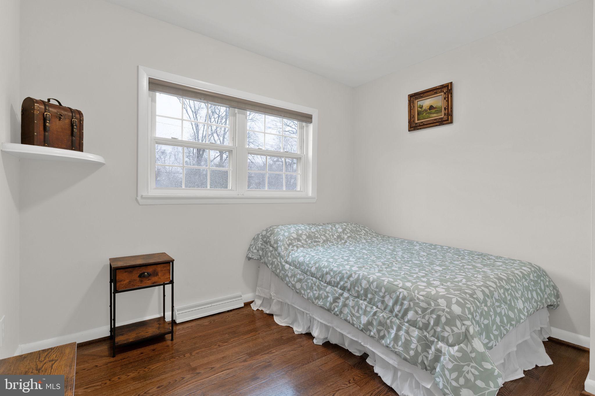 FRIENDLY HILLS - Residential