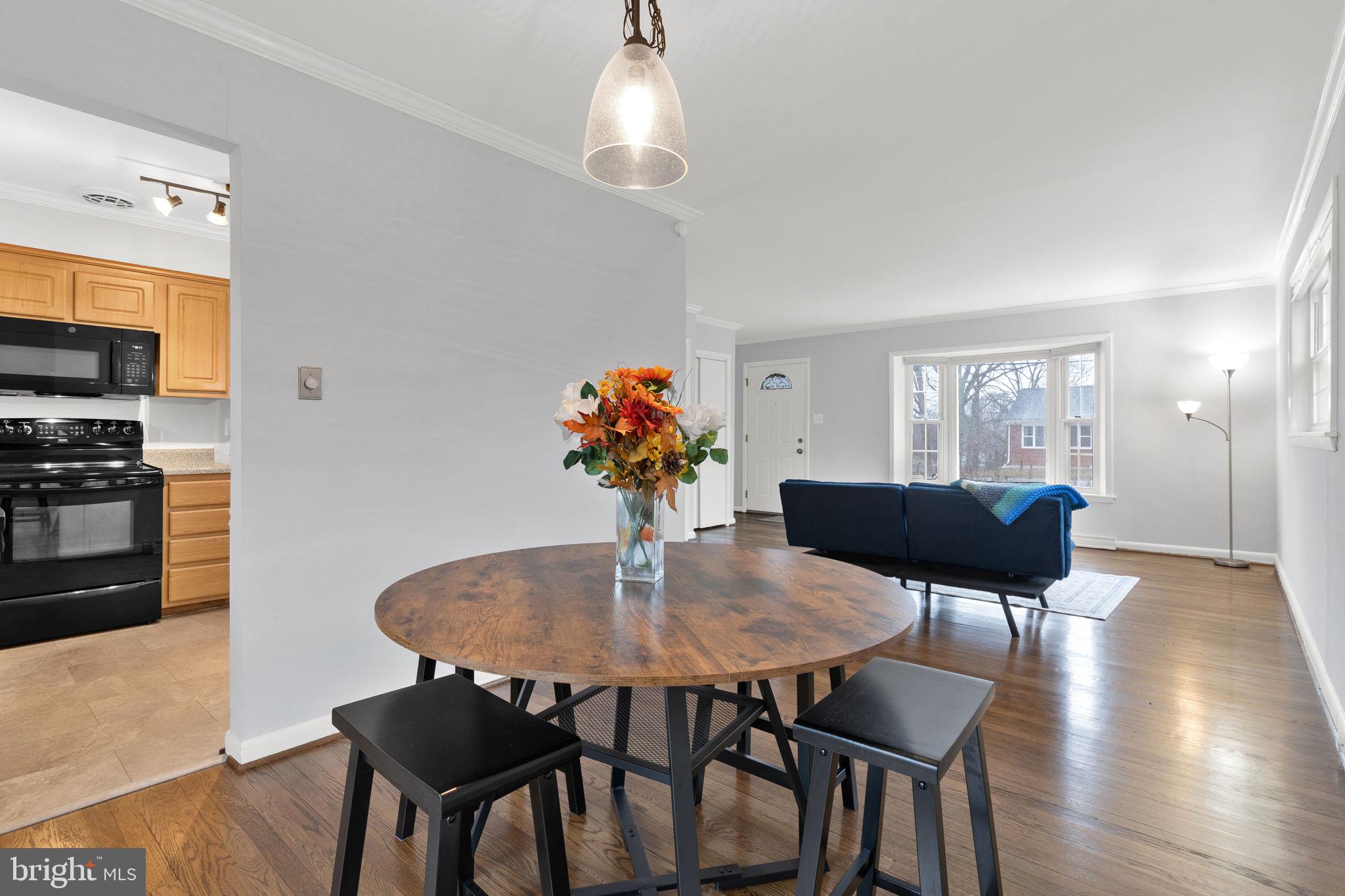 FRIENDLY HILLS - Residential
