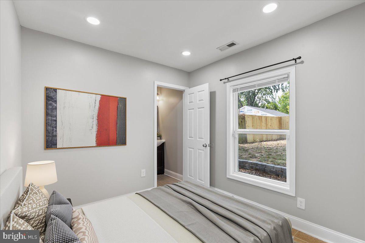GR CAPITOL HEIGHTS - Residential
