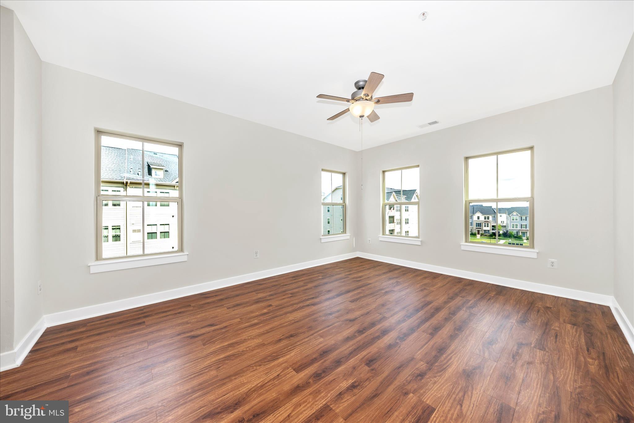LINGANORE GARDEN CONDOMINIUMS - Residential