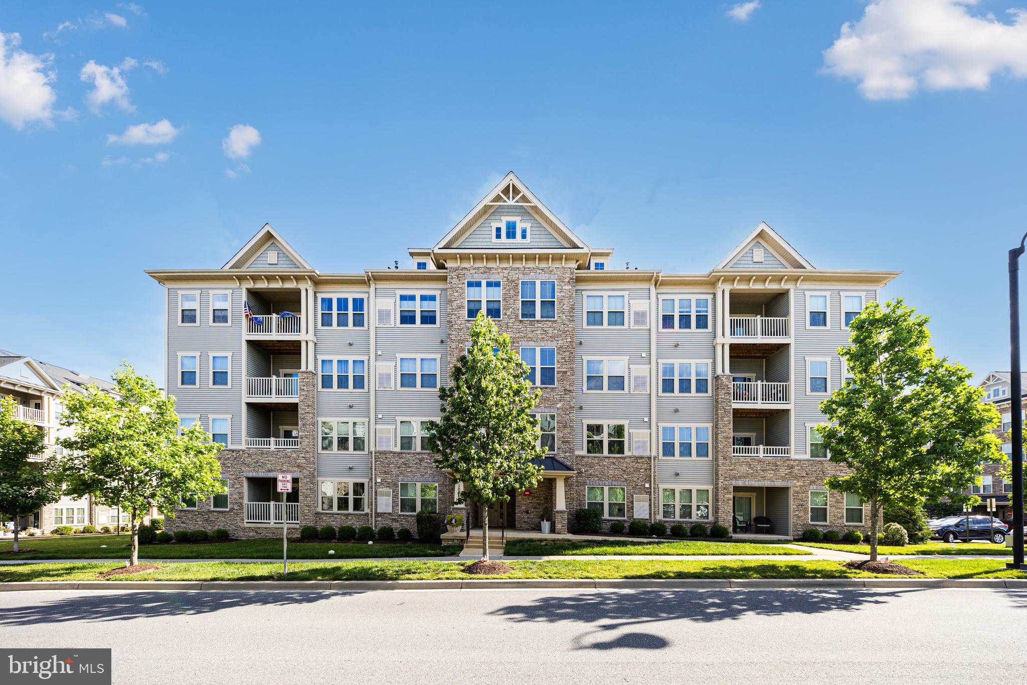LINGANORE GARDEN CONDOMINIUMS - Residential