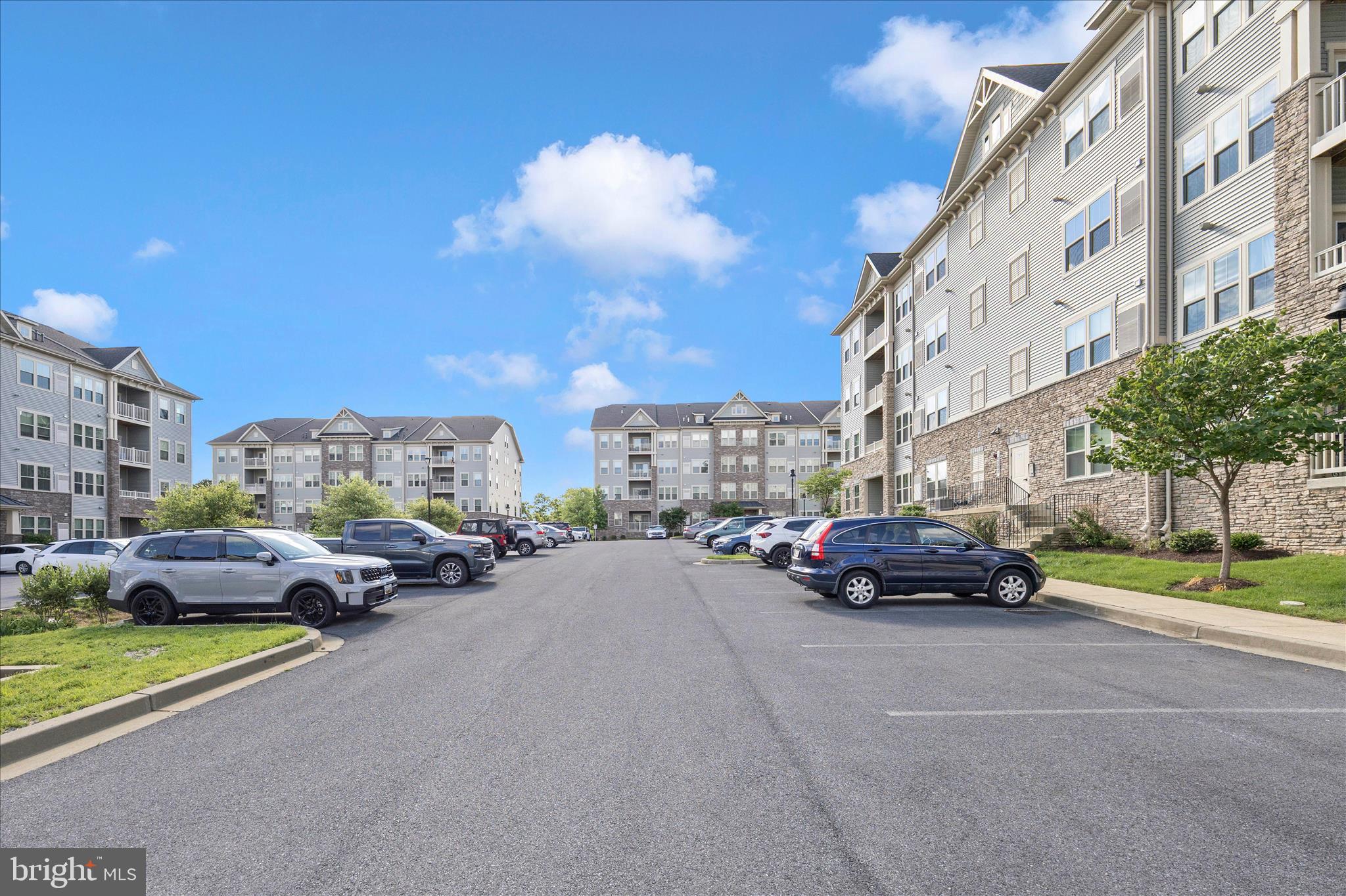 LINGANORE GARDEN CONDOMINIUMS - Residential