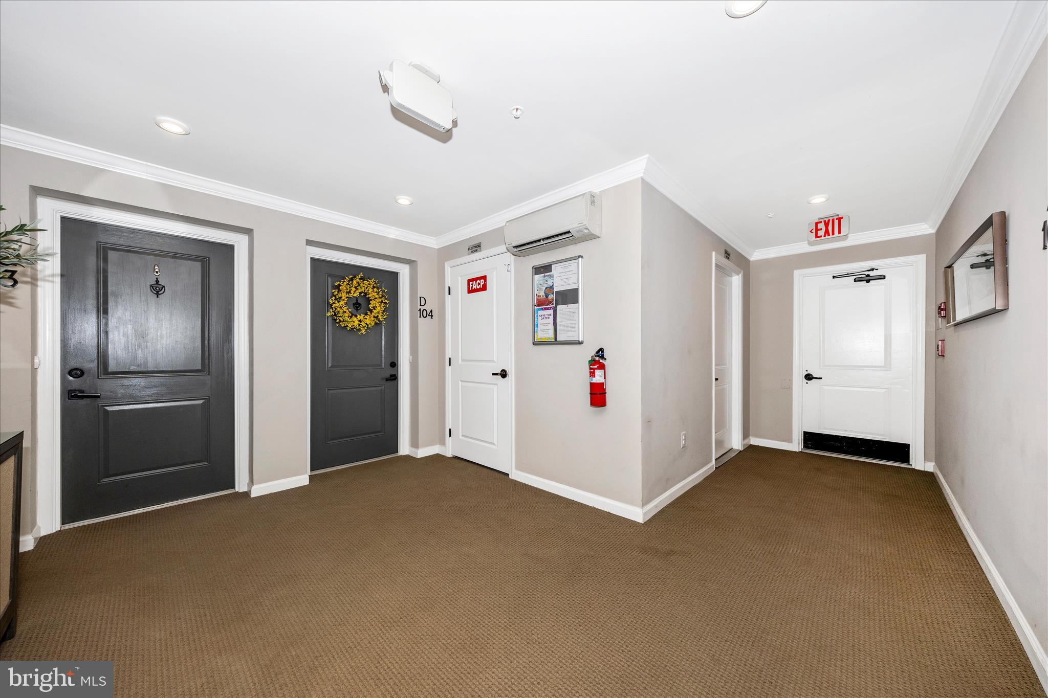 LINGANORE GARDEN CONDOMINIUMS - Residential