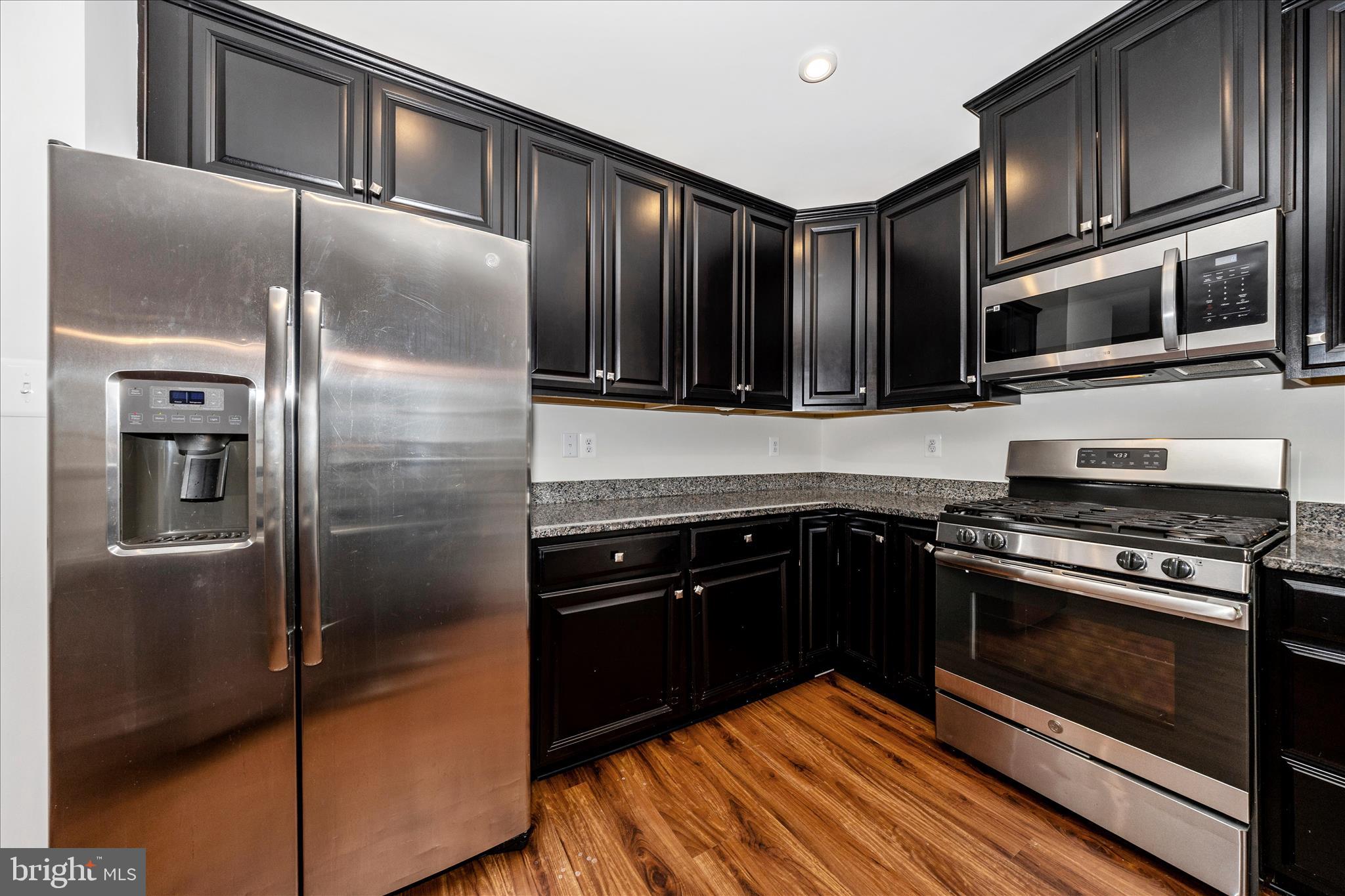 LINGANORE GARDEN CONDOMINIUMS - Residential
