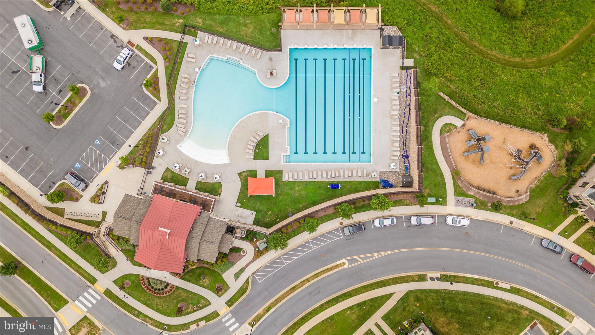 LINGANORE GARDEN CONDOMINIUMS - Residential
