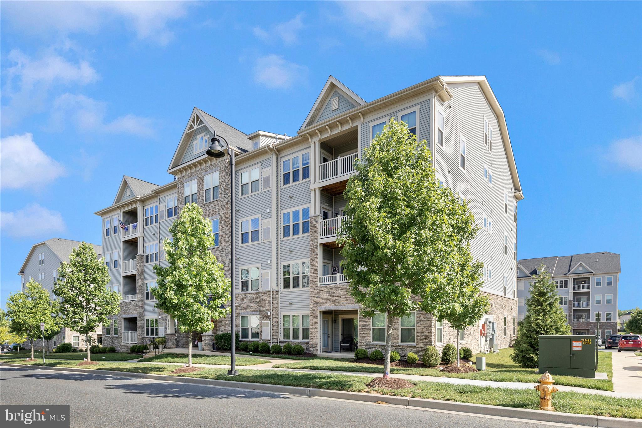 LINGANORE GARDEN CONDOMINIUMS - Residential