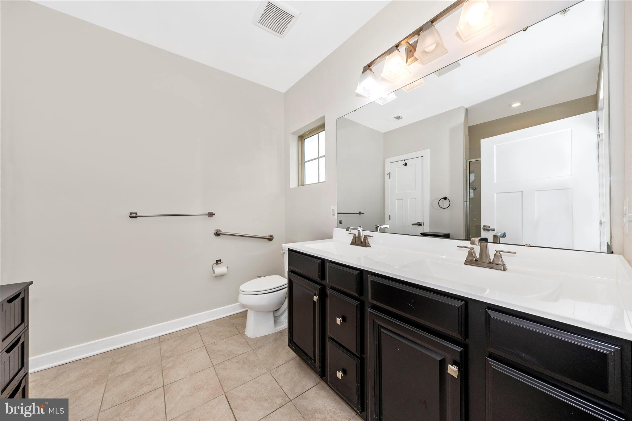 LINGANORE GARDEN CONDOMINIUMS - Residential