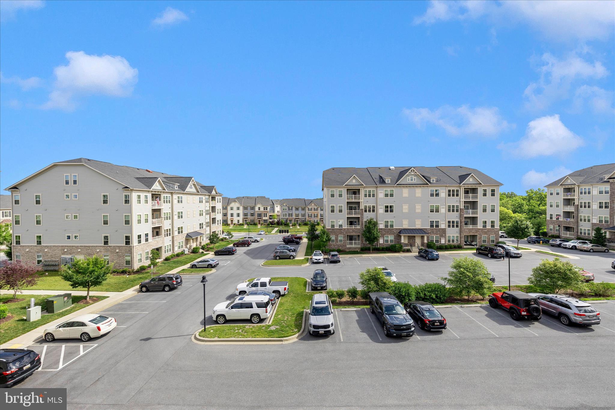 LINGANORE GARDEN CONDOMINIUMS - Residential