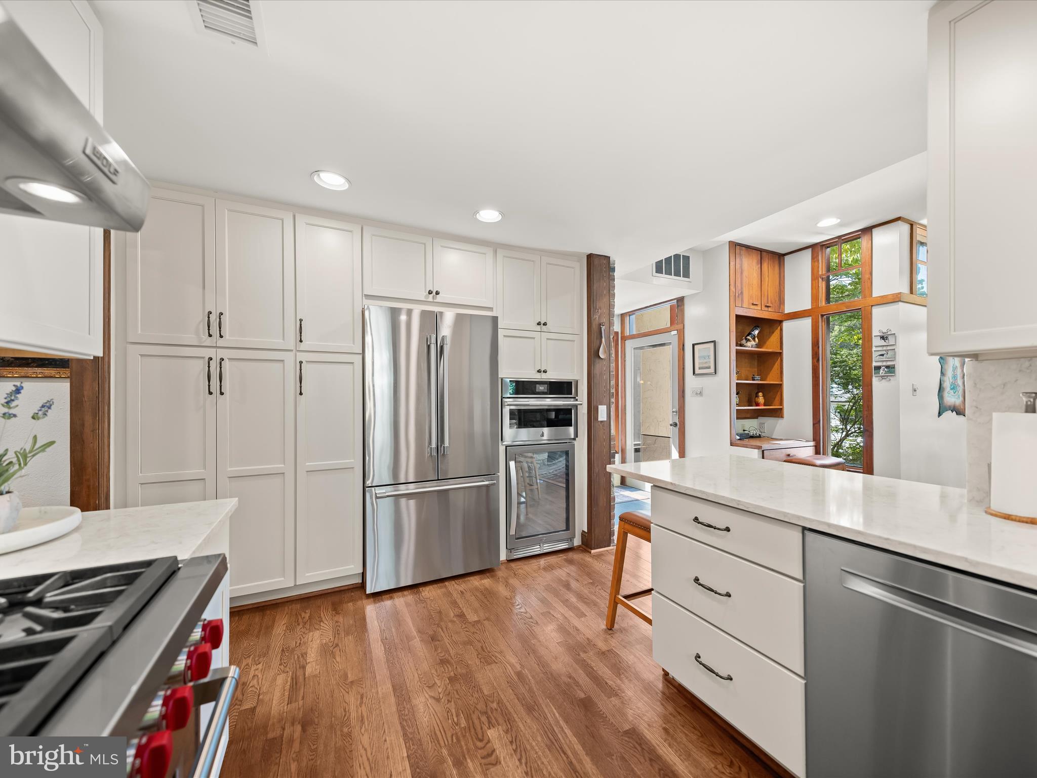 WOODHAVEN - Residential