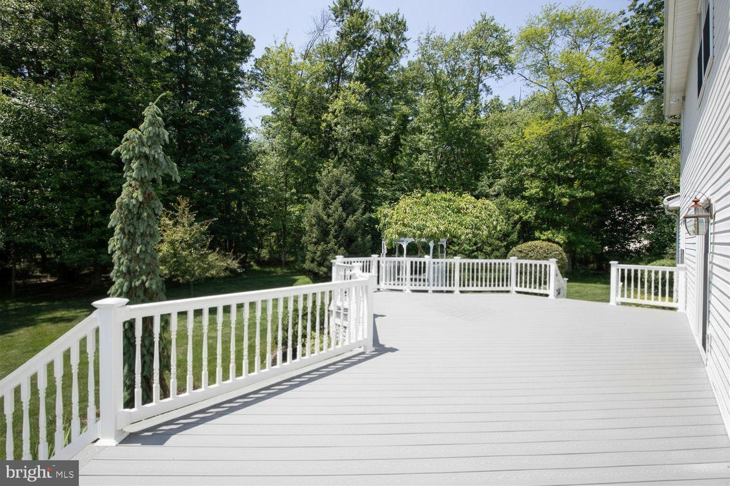 SOMERSET WALK - Residential