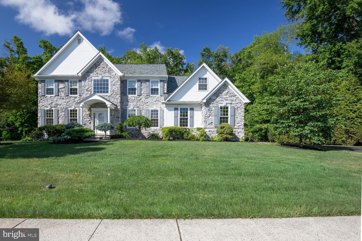 SOMERSET WALK - Residential