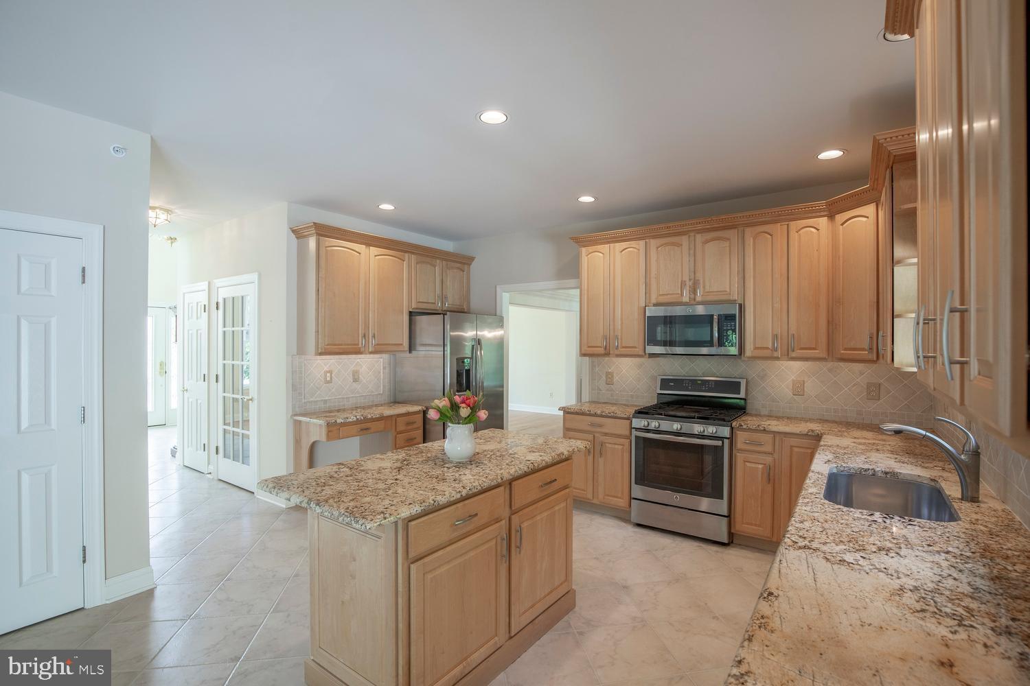 SOMERSET WALK - Residential