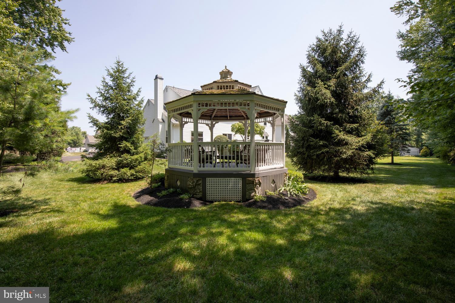 SOMERSET WALK - Residential