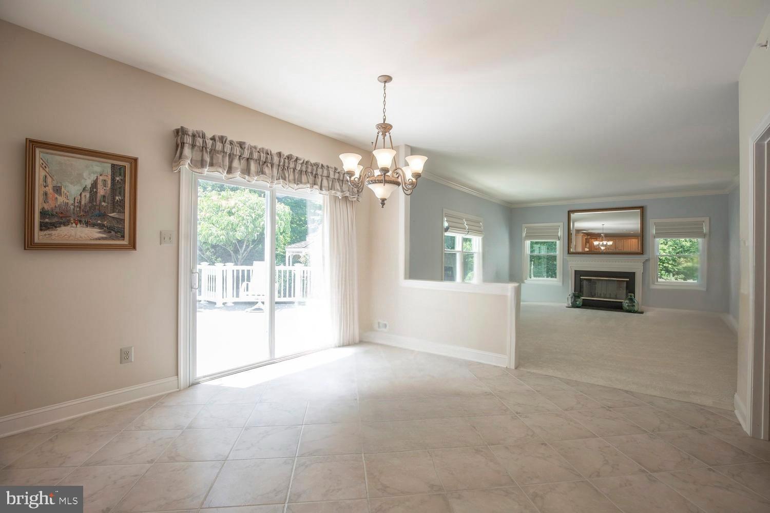 SOMERSET WALK - Residential