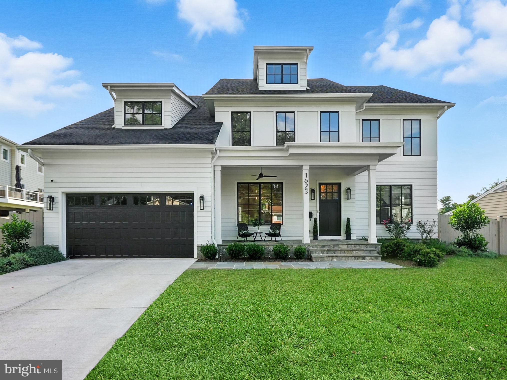 BROYHILL GLEN GARY PARK - Residential