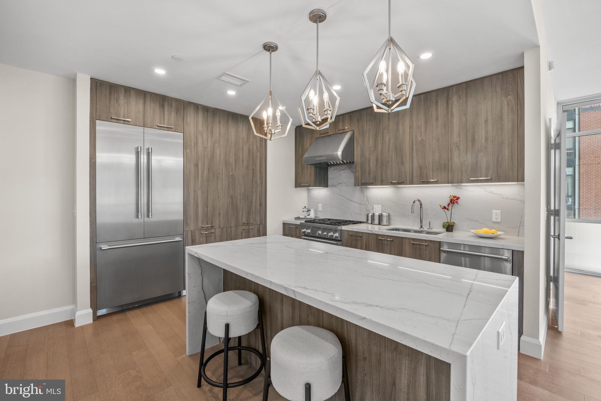 HARBOR EAST - Residential