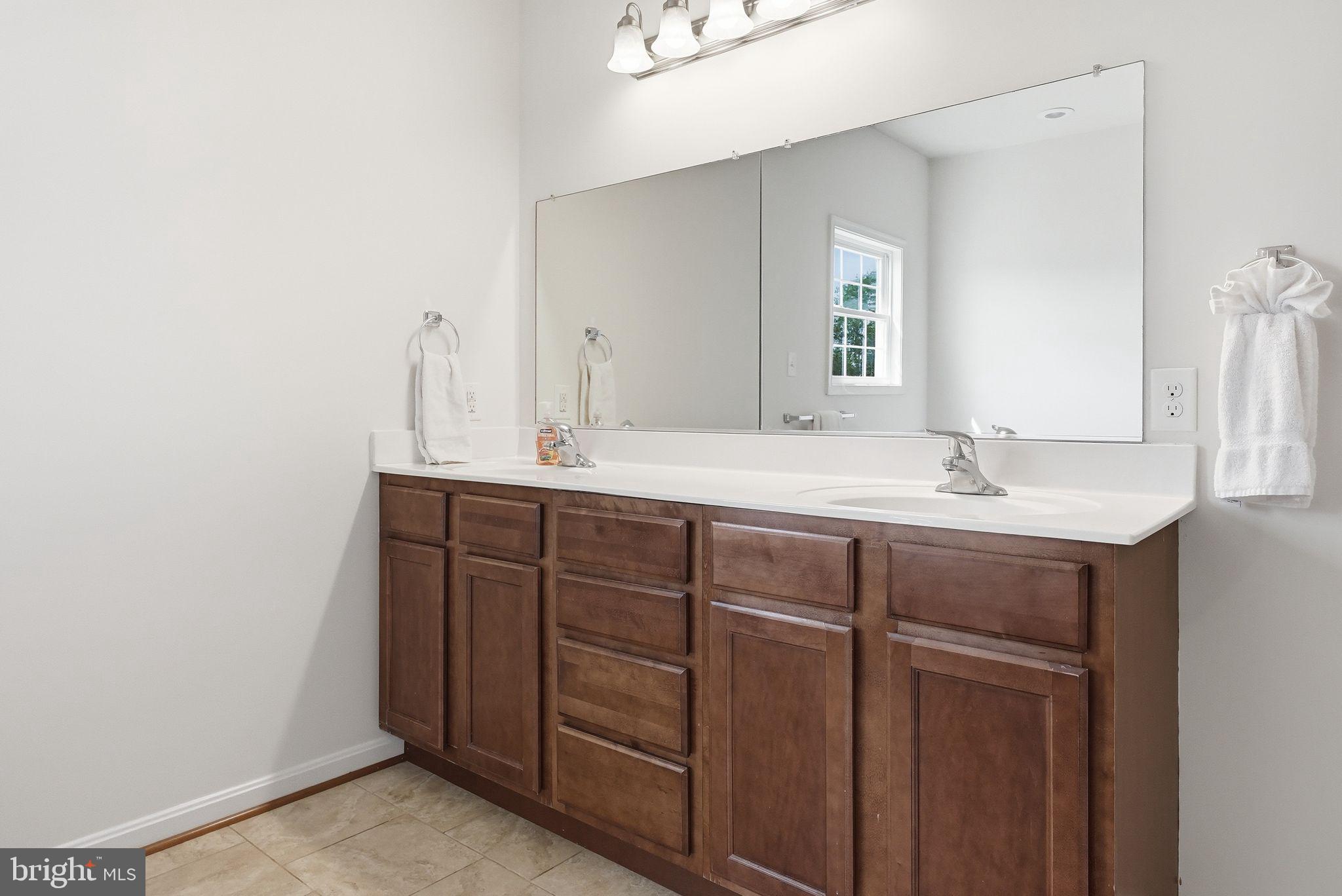 NORTH RIDGE - Residential