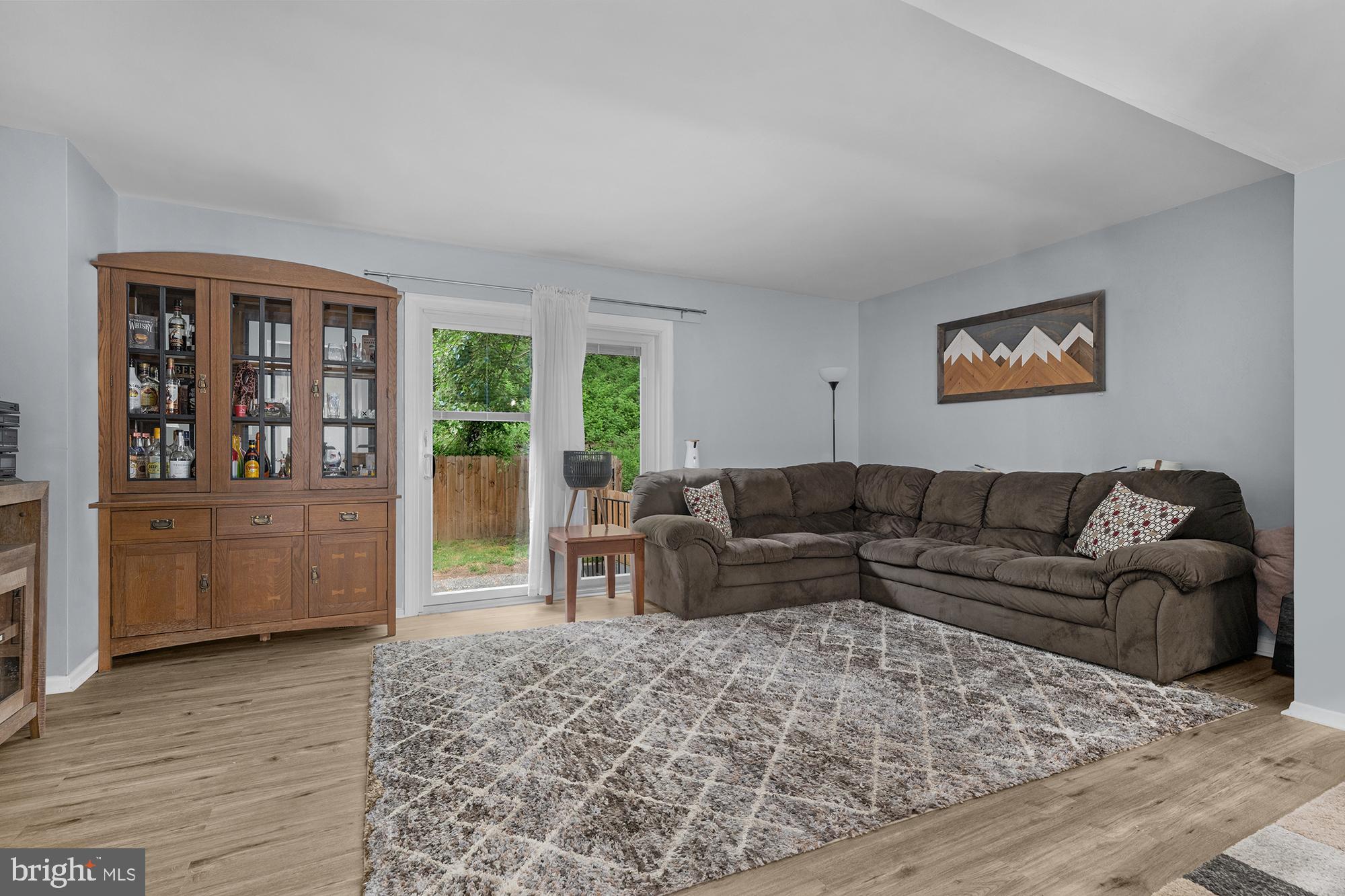 SUMMIT TOWNHOUSES - Residential