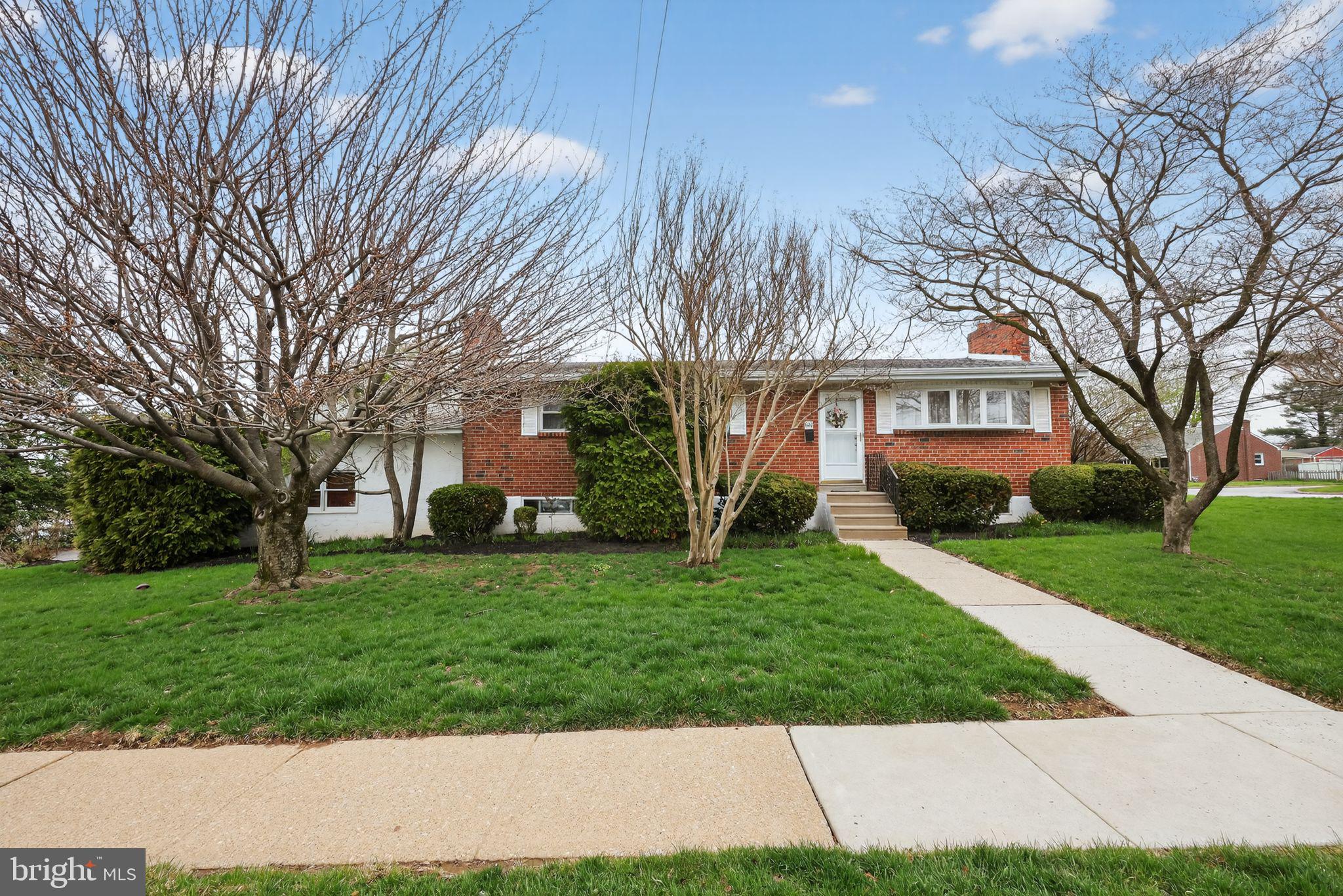 PLYMOUTH PARK - Residential