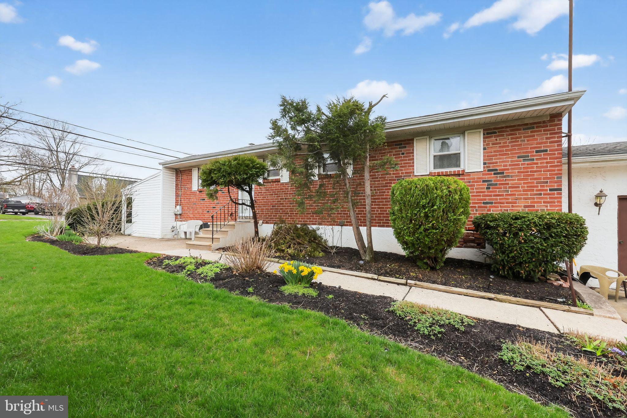 PLYMOUTH PARK - Residential