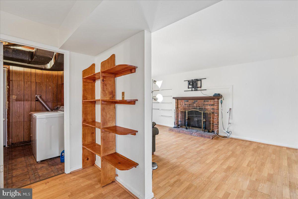 WOODS - Residential