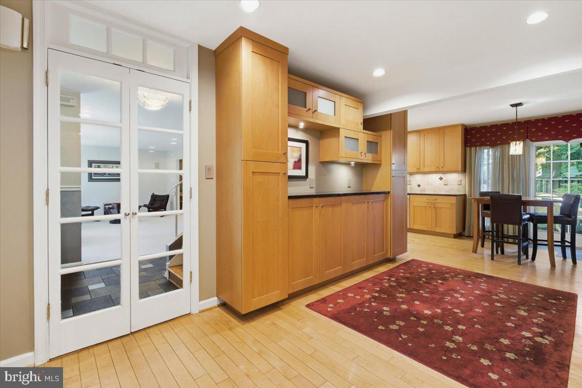 HOMEWOOD - Residential