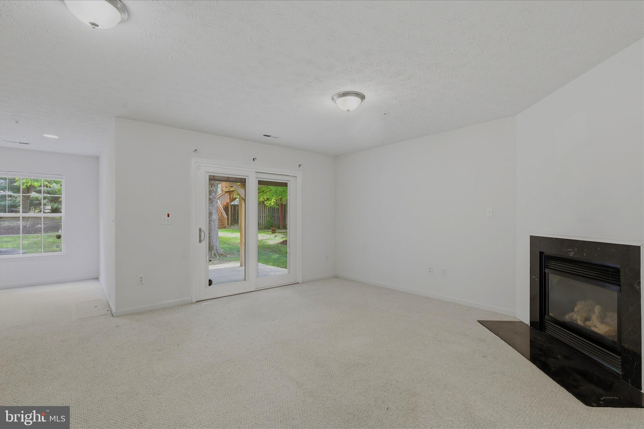 VISTA GARDENS PLAT 1> - Residential