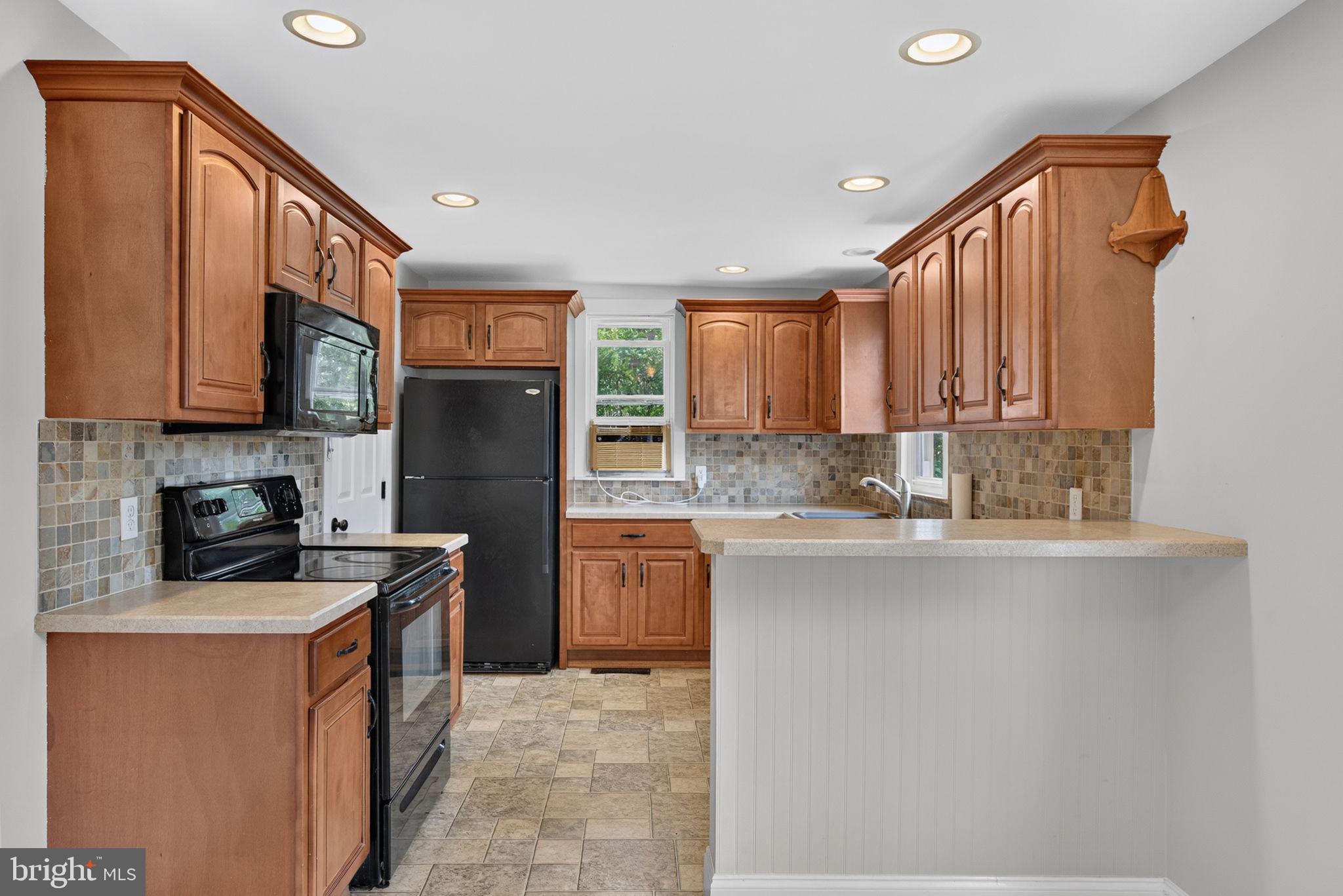CLAY TOWNSHIP - Residential