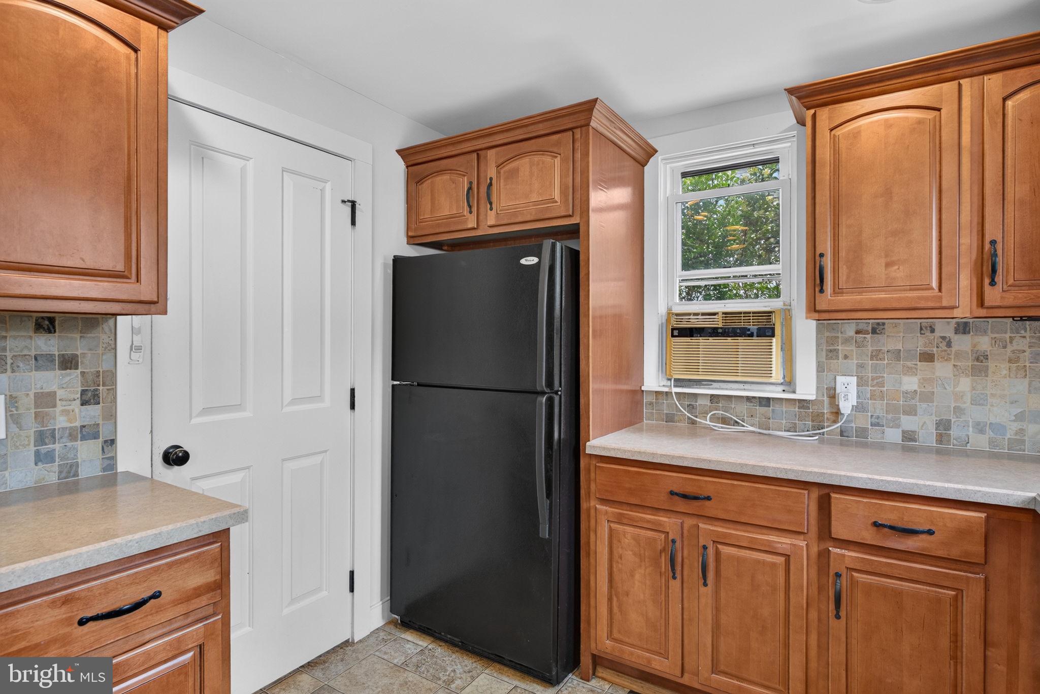 CLAY TOWNSHIP - Residential
