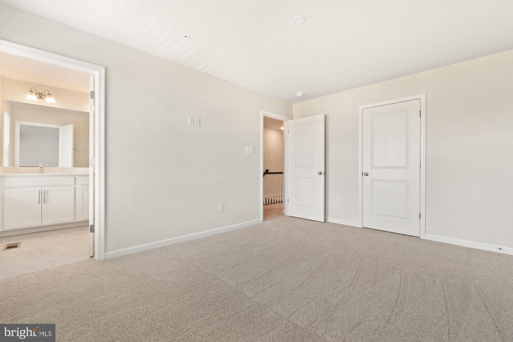 RENN QUARTER - Residential Lease