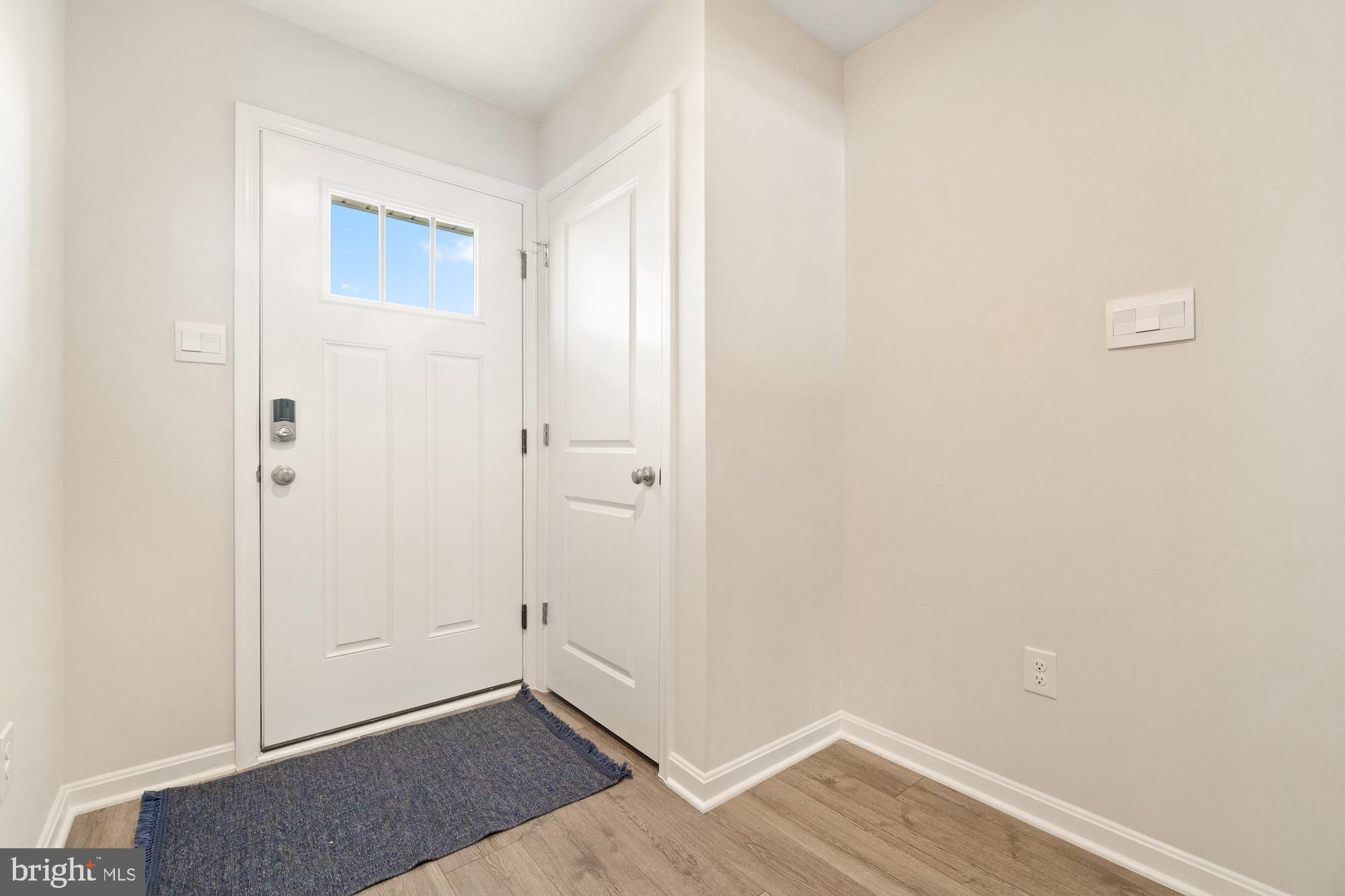 RENN QUARTER - Residential Lease