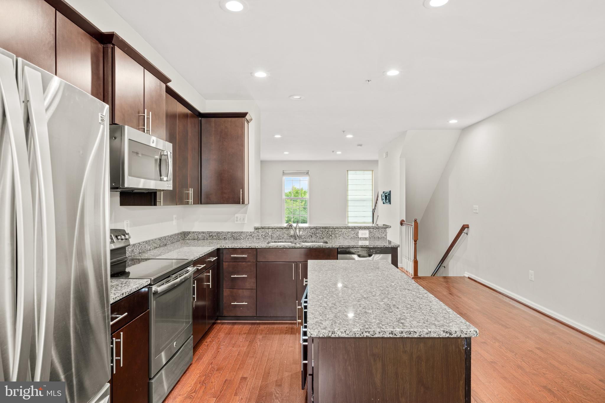 O'DONNELL SQUARE - Residential